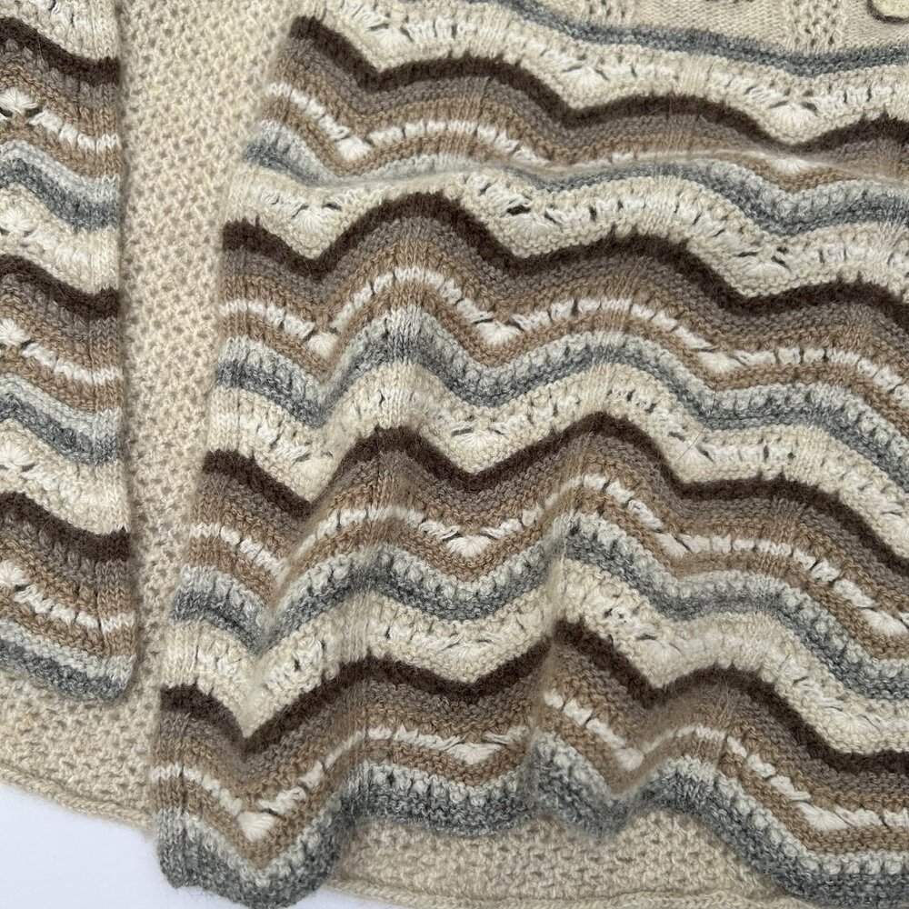 Vintage Sigrid Olsen Knit Crocheted Beige Floral Shawl Top Wool Rabbit Cashmere - Picture 2 of 6